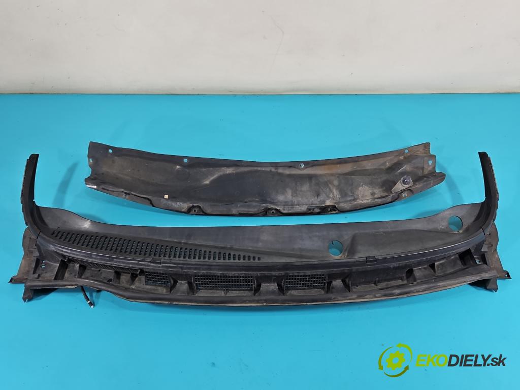 Nissan Note I 2006-2012 1.4 16V 88 HP manual 65 kW 1386 cm3 5- torpédo 668629U100 (Torpédo (plast pod čelným sklom))