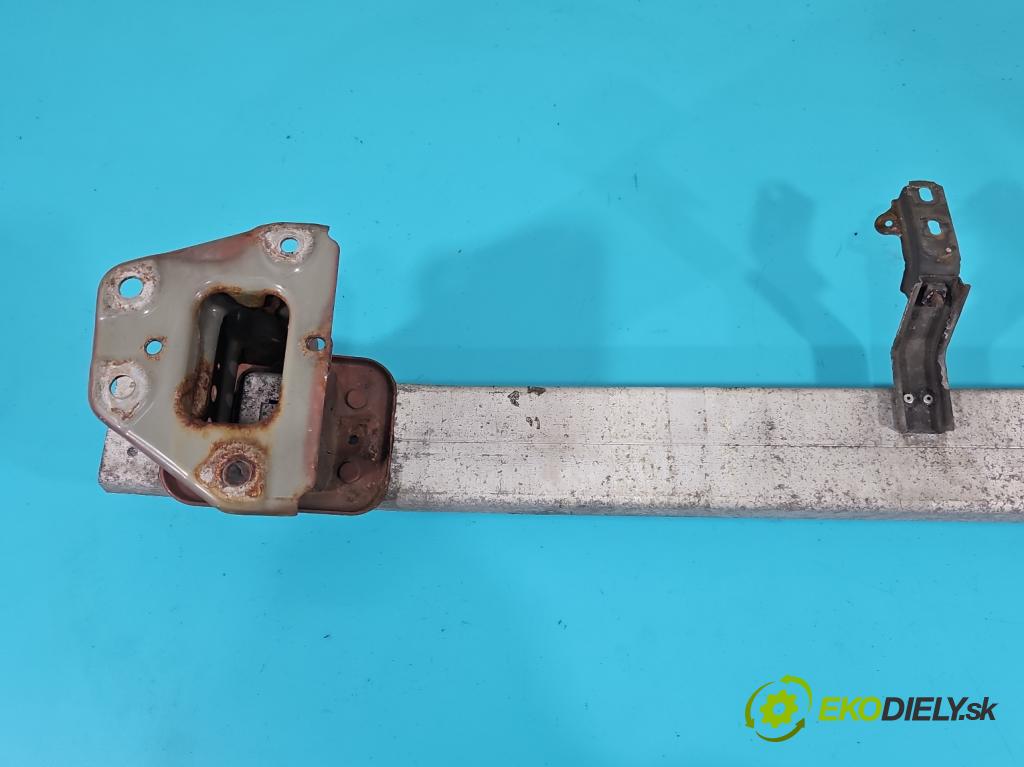 Nissan Note I 2006-2012 1.4 16V 88 hp manual 65 kW 1386 cm3 5- výztuha nárazníku přední