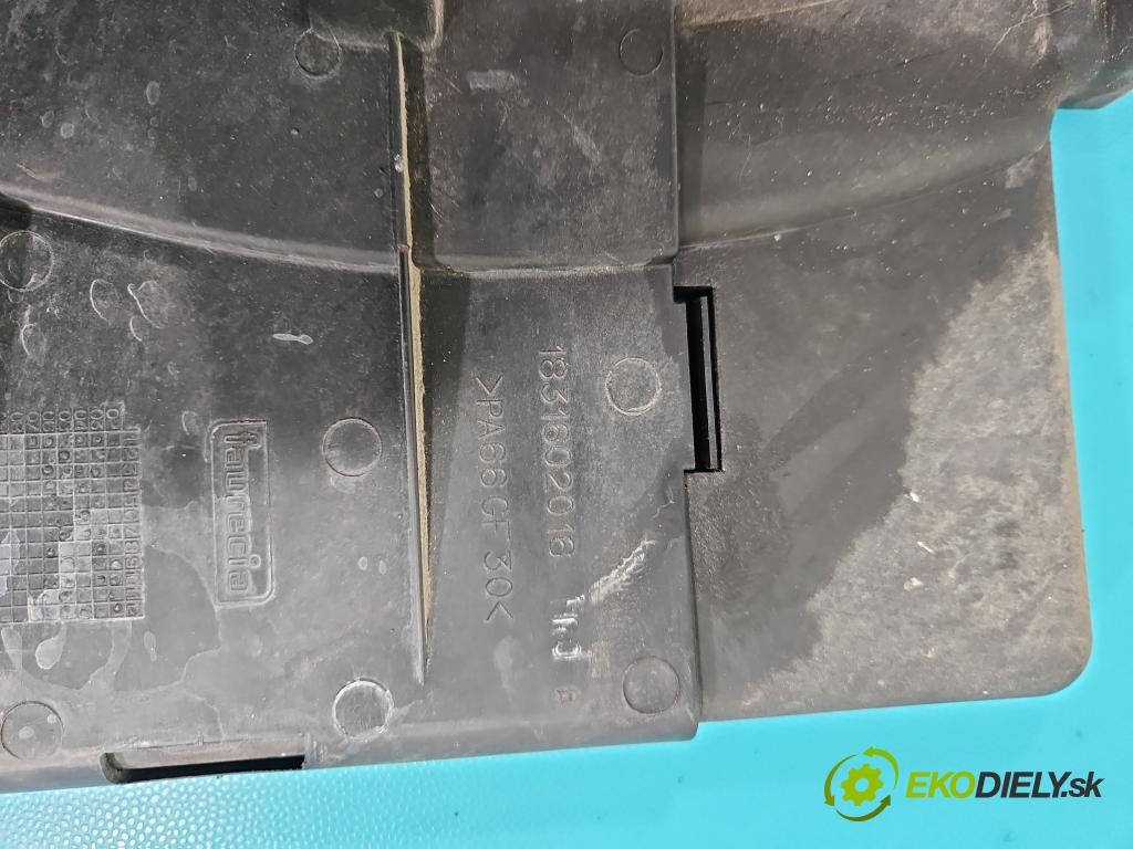 Nissan Note I 2006-2012 1.4 16V 88 HP manual 65 kW 1386 cm3 5- Ventilátor chladiča
