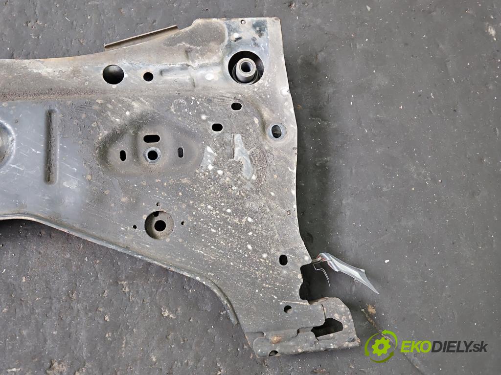 Nissan Note I 2006-2012 1.4 16V 88 HP manual 65 kW 1386 cm3 5- výstuha motora