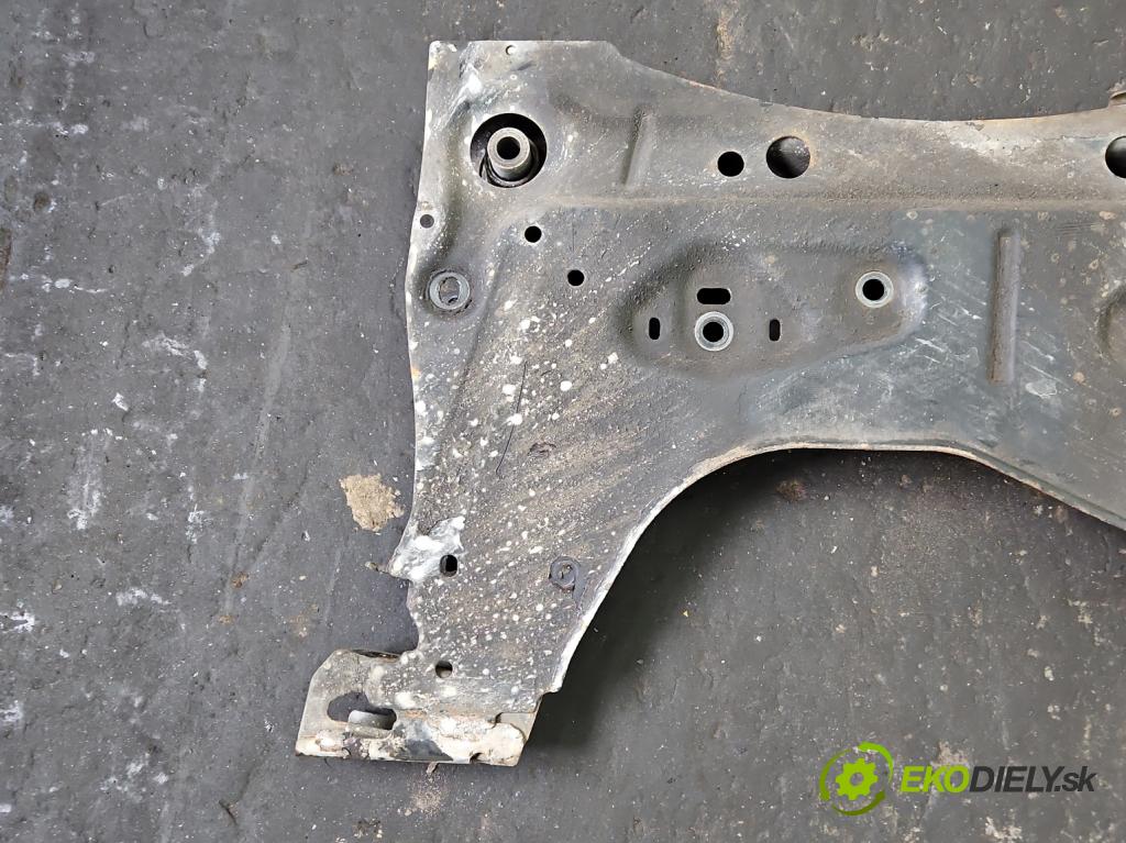 Nissan Note I 2006-2012 1.4 16V 88 HP manual 65 kW 1386 cm3 5- výstuha motora