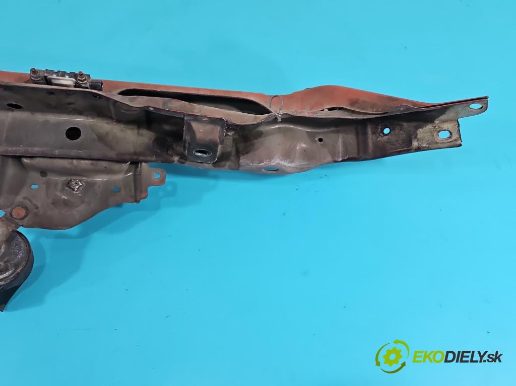 Nissan Note I 2006-2012 1.4 16V 88 hp manual 65 kW 1386 cm3 5- stěna přední  (Výztuhy přední)