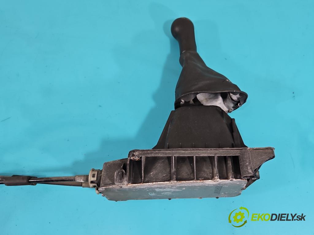 Nissan Note I 2006-2012 1.4 16V 88 HP manual 65 kW 1386 cm3 5- Páka: Změny: stupeň,rýchlosť 34108BC00A (Rýchlostná páka (kulisa))