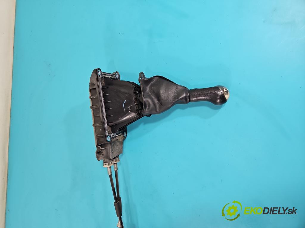 Nissan Note I 2006-2012 1.4 16V 88 HP manual 65 kW 1386 cm3 5- Páka: Změny: stupeň,rýchlosť 34108BC00A (Rýchlostná páka (kulisa))