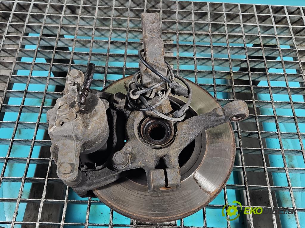 Nissan Note I 2006-2012 1.4 16V 88 HP manual 65 kW 1386 cm3 5- náboj pravé  (Náboje)