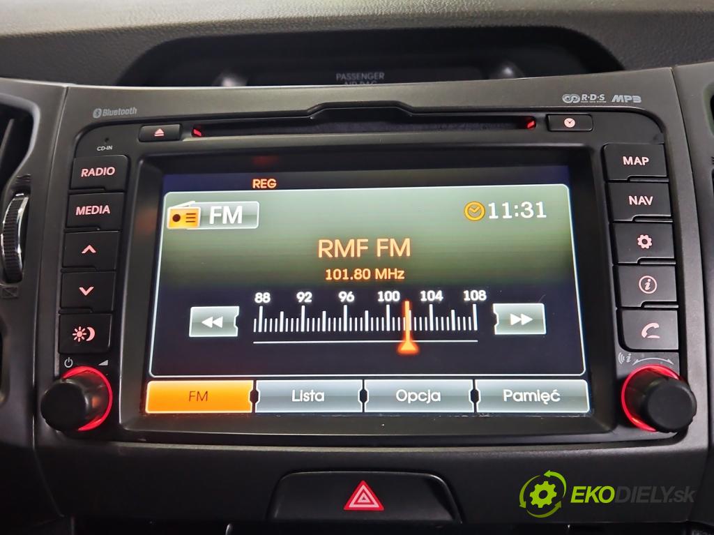 Kia Sportage III 2010-2015 2.0 CRDI 184hp automatic 135 kW 1998 cm3 5- Radio originál 96560-3U500WK