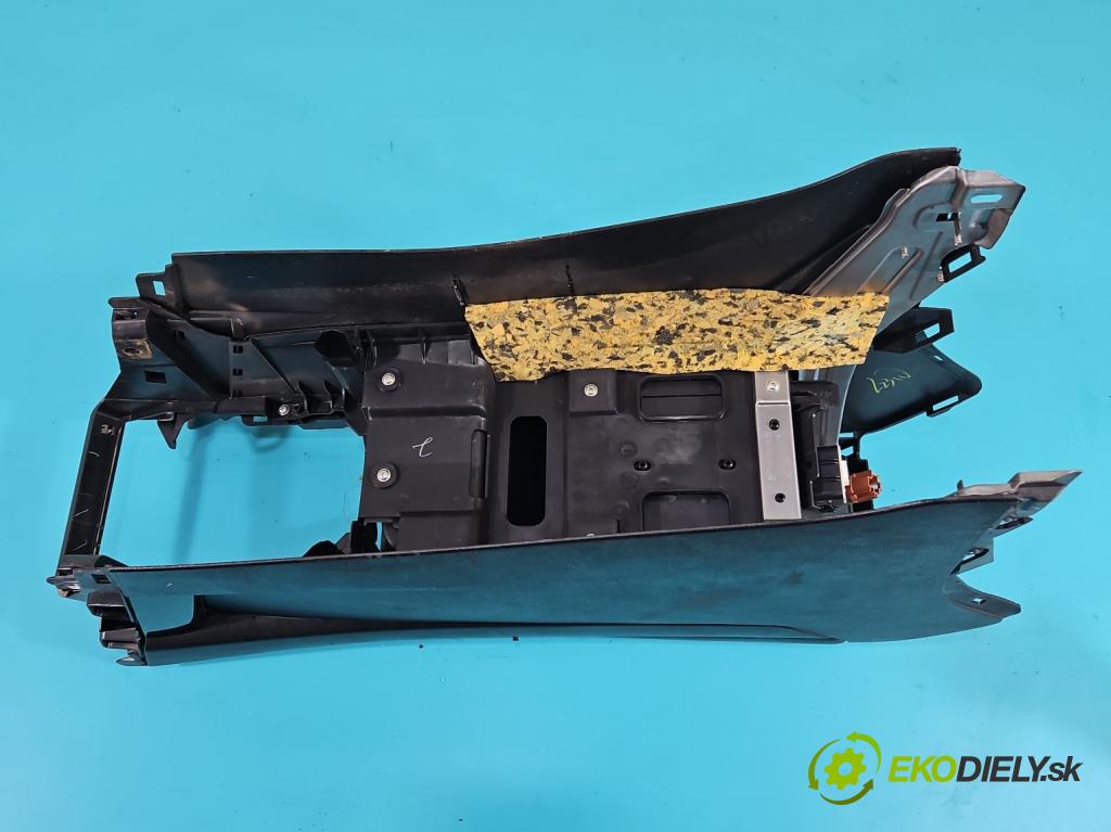 Mazda CX-9 2006-2015 3.7 V6 273KM: automatic 201 kW 3726 cm3 5- operadlo TD116442X (Lakťové opierky)