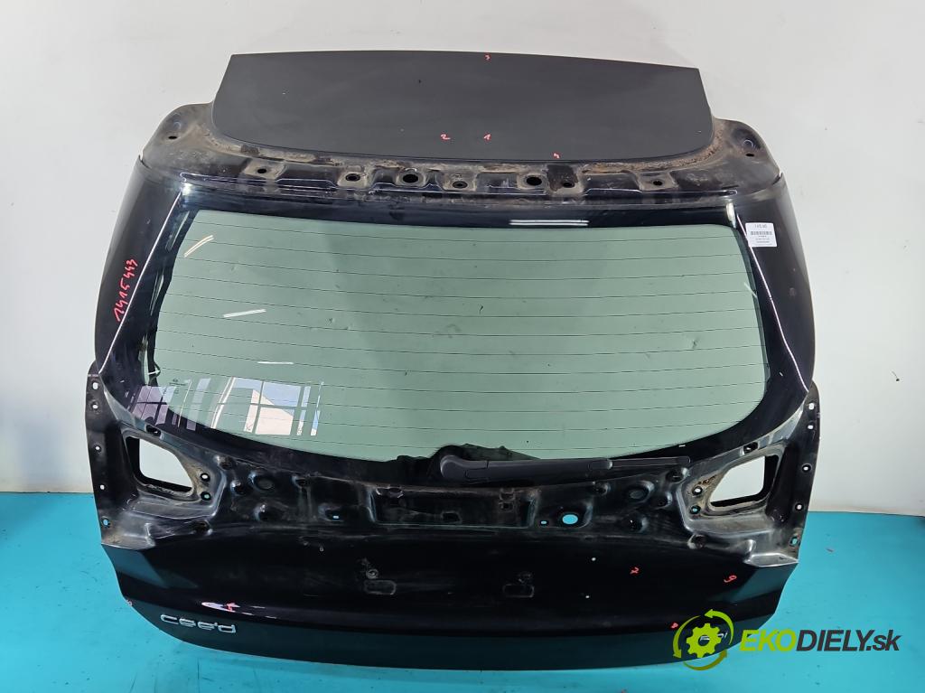 Kia Ceed II 2012-2018 1.6 CRDI 110 hp manual 81 kW 1582 cm3 5- zadní kufrové dveře (Zadní kapoty)