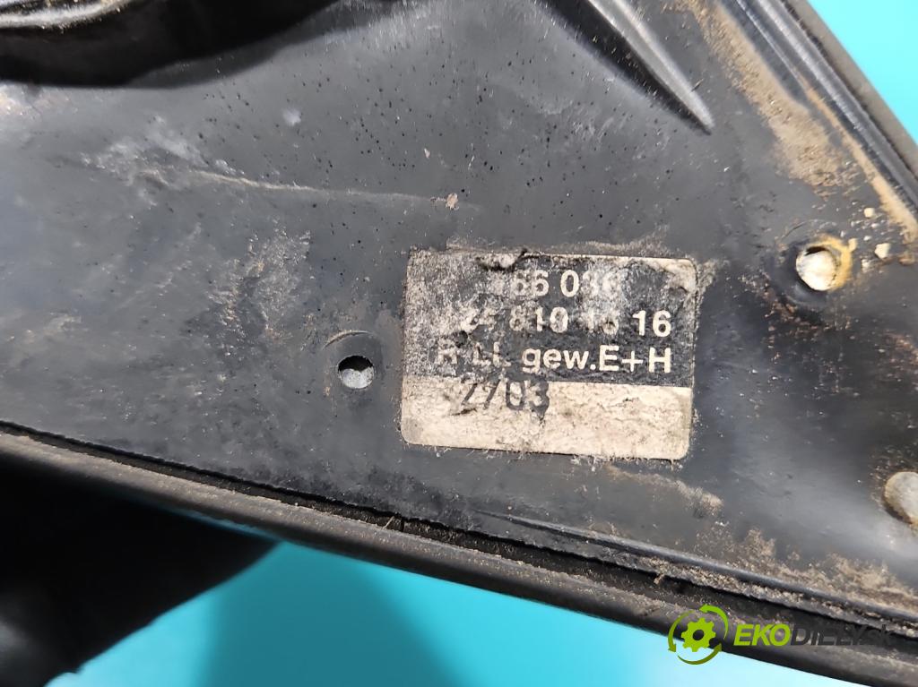 Mercedes 190 201 2.0 injekcia: mechanický 118 HP automatic 87 kW 1977 cm3 4- zrkadlo pravé  (Kľučka dverí ostatné)