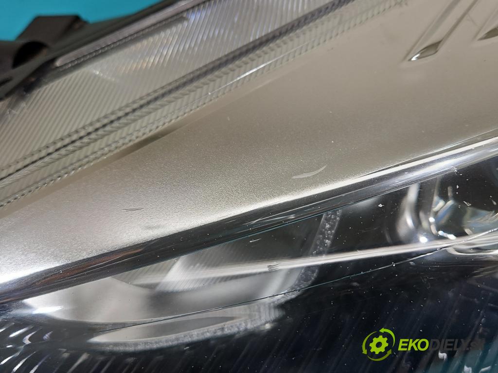 Ford Escape III 12-19 1.5 ECOBOOST: 182KM automatic 134 kW 1498 cm3 5- Reflektor: ľavý GJ54-13W030-BG (Ostatné)