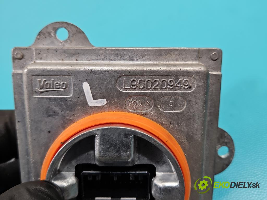 Ford Escape III 12-19 1.5 ECOBOOST: 182KM automatic 134 kW 1498 cm3 5- střídač: xenon 90020949 (Riadiaca jednotka xenónu)