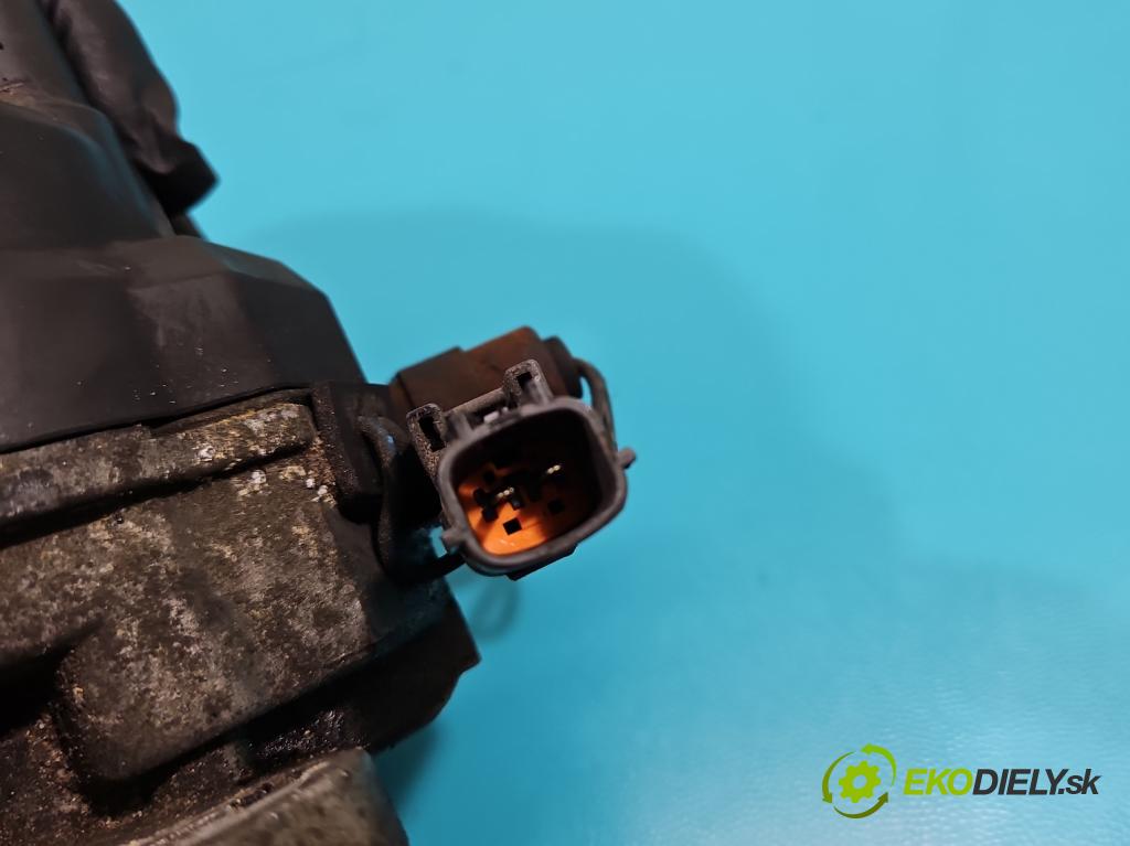 Nissan Almera N15 1995-2000 1.4 16V 75 HP manual 55 kW 1392 cm3 3- rozdeľovač 22100-1N001 (Rozdeľovače)