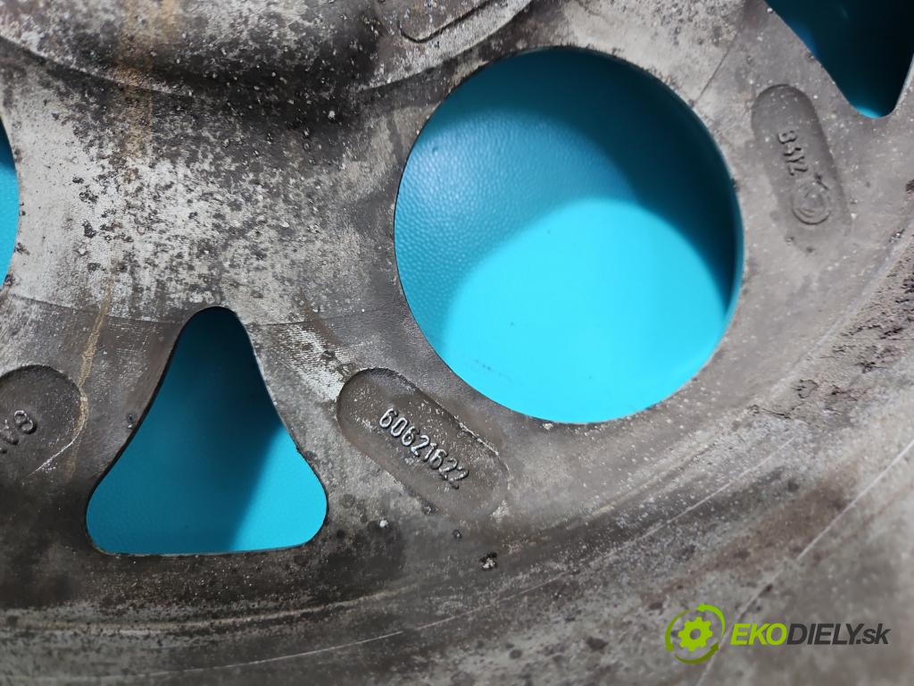 Alfa romeo 147 1.9 JTD 140 HP manual 103 kW 1910 cm3 5- Felga hliník: 16" komplet