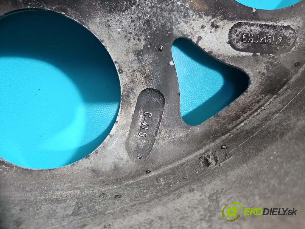 Alfa romeo 147 1.9 JTD 140 HP manual 103 kW 1910 cm3 5- Felga hliník: 16" komplet