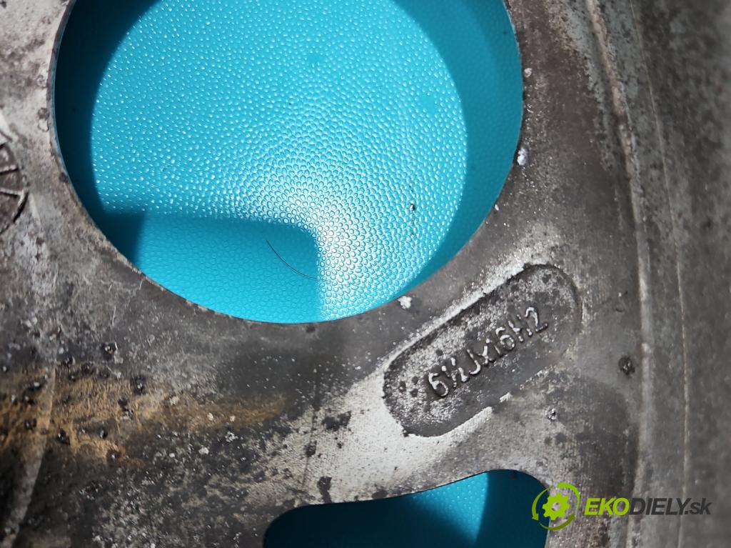 Alfa romeo 147 1.9 JTD 140 HP manual 103 kW 1910 cm3 5- Felga hliník: 16" komplet