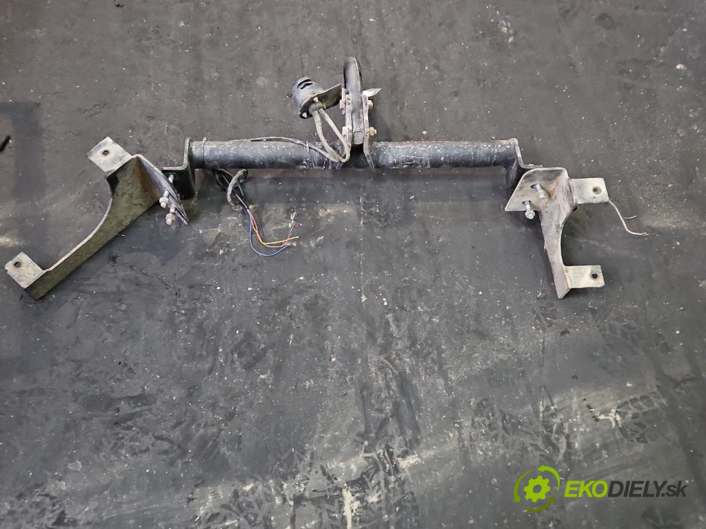 Opel Combo C 2001-2011 1.7 CDTI 101 hp manual 74 kW 1686 cm3 5- oko tažné  (Tažná zařízení)