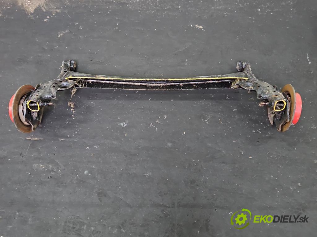 Toyota Yaris I 1999-2005 1.3 16V 87 hp manual 64 kW 1298 cm3 3- zadní výztuha  (Výztuhy zadní)