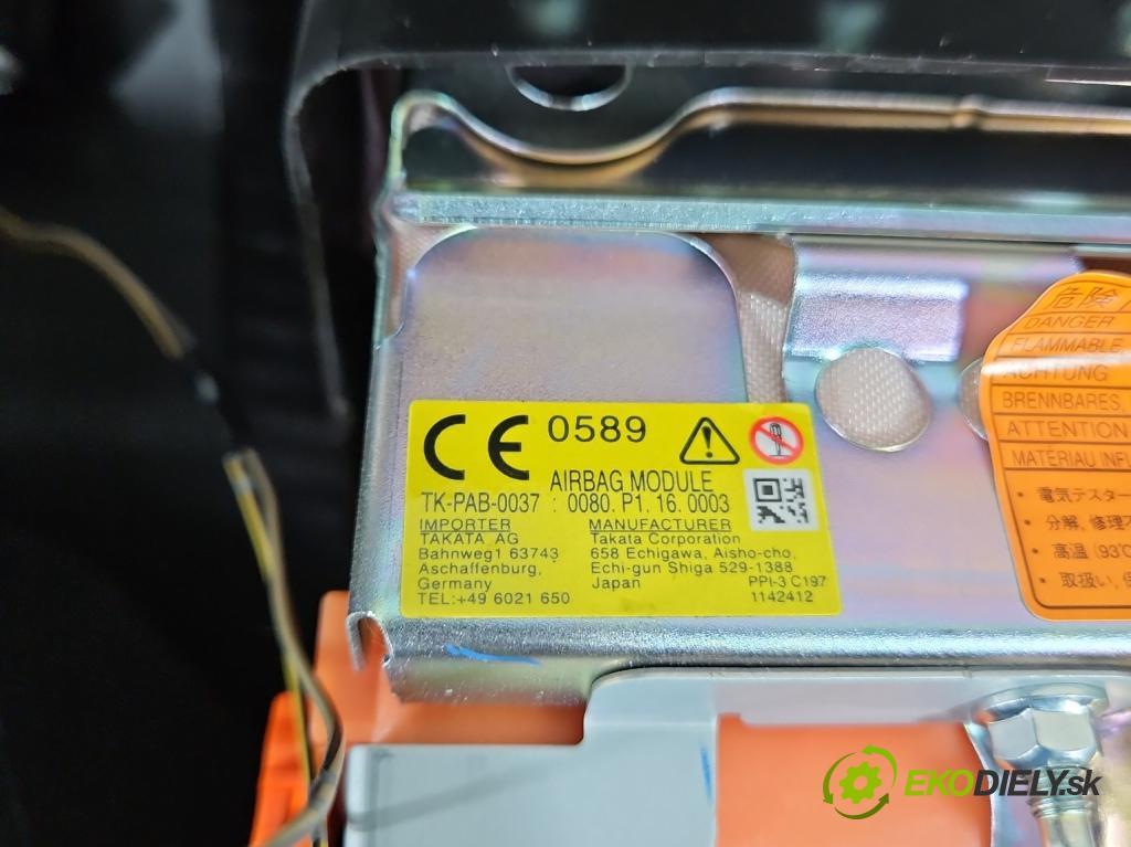 Subaru Impreza III GH 2007-2012 1.5 boxer 107 HP manual 79 kW 1498 cm3 5- kokpit,pristrojová doska rozdeľovacia