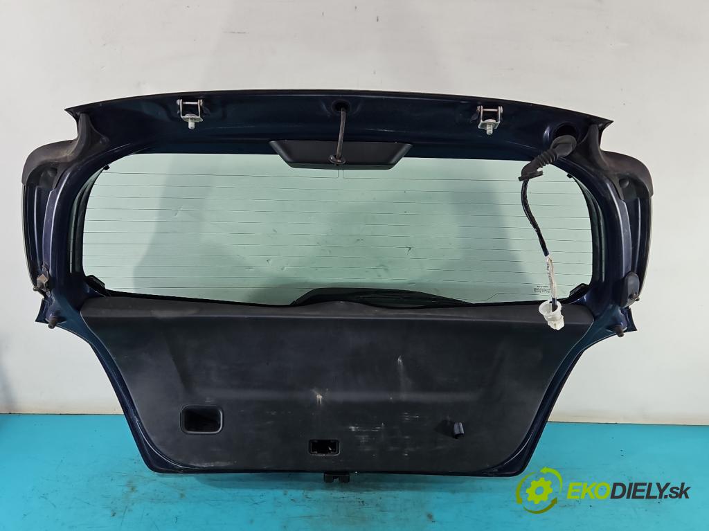 Toyota Yaris II 2005-2011 1.4 D4D 90 hp manual 66 kW 1364 cm3 5- zadní kufrové dveře  (Zadní kapoty)