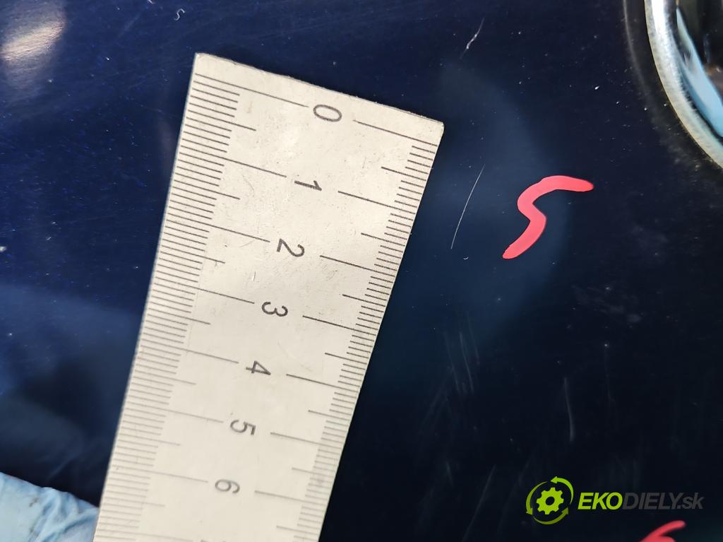 Toyota Yaris II 2005-2011 1.4 D4D 90 hp manual 66 kW 1364 cm3 5- zadní kufrové dveře  (Zadní kapoty)