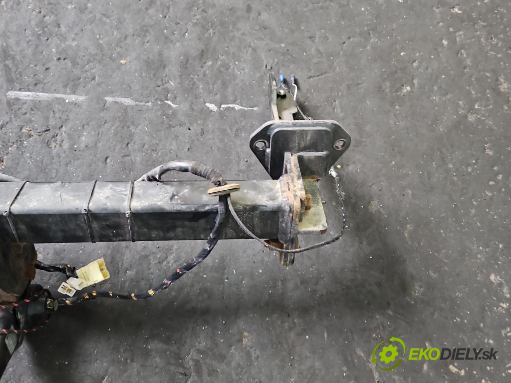 Subaru Impreza III GH 2007-2012 1.5 boxer 107 HP manual 79 kW 1498 cm3 5- oko tažné  (Tažná zařízení)