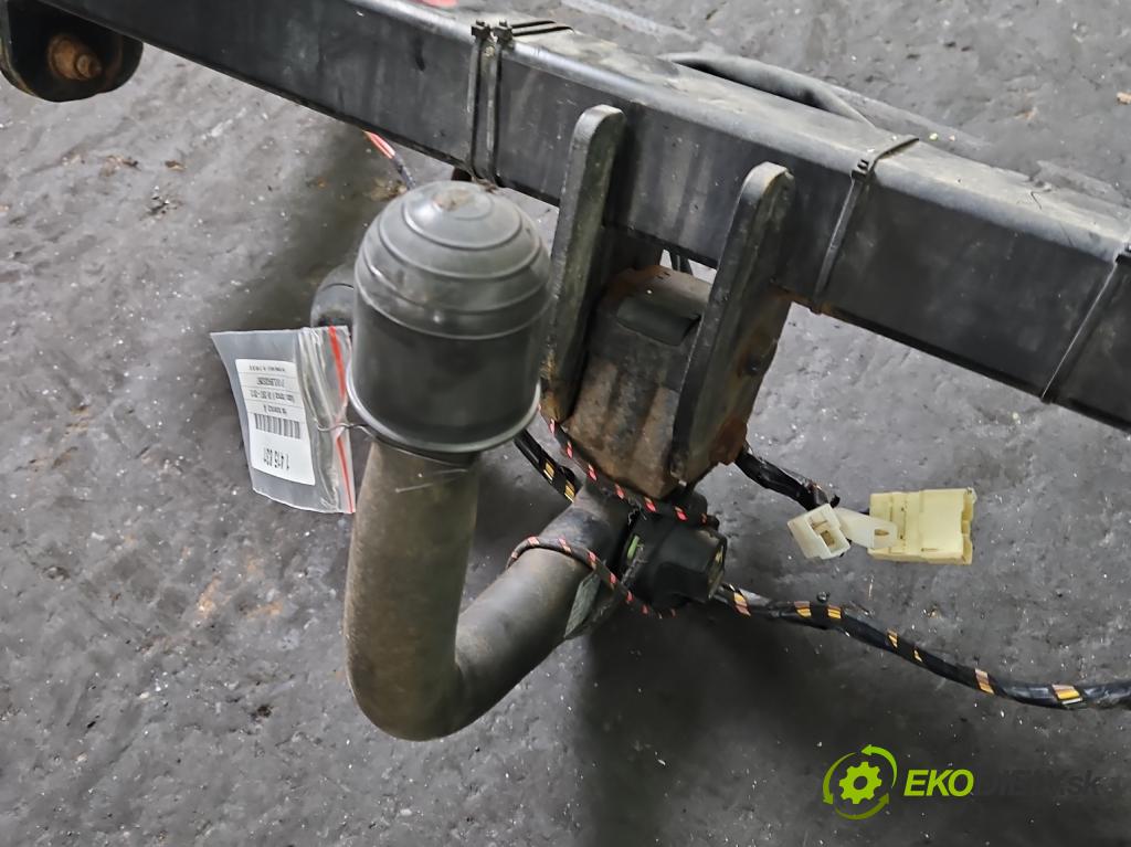 Subaru Impreza III GH 2007-2012 1.5 boxer 107 HP manual 79 kW 1498 cm3 5- oko tažné  (Tažná zařízení)