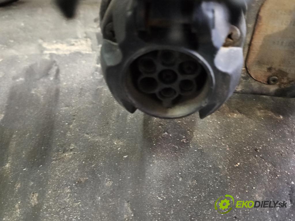 Seat Leon I 1999-2005 1.9 TDI 110 hp manual 81 kW 1896 cm3 5- oko tažné  (Tažná zařízení)