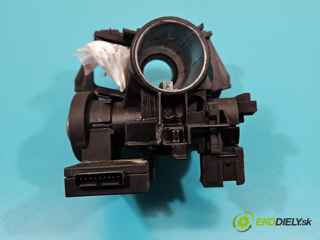 Opel Corsa C 2000-2006 1.0 12V 58 HP manual 43 kW 973 cm3 5- Spínačka  (Spínacie skrinky a kľúče)