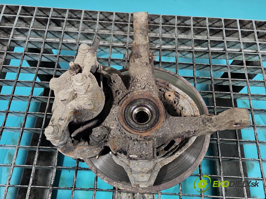 Opel Corsa C 2000-2006 1.0 12V 58 HP manual 43 kW 973 cm3 5- náboj pravé  (Náboje)