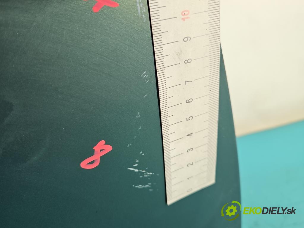 Opel Corsa C 2000-2006 1.0 12V 58 hp manual 43 kW 973 cm3 5- zadní kufrové dveře  (Zadní kapoty)