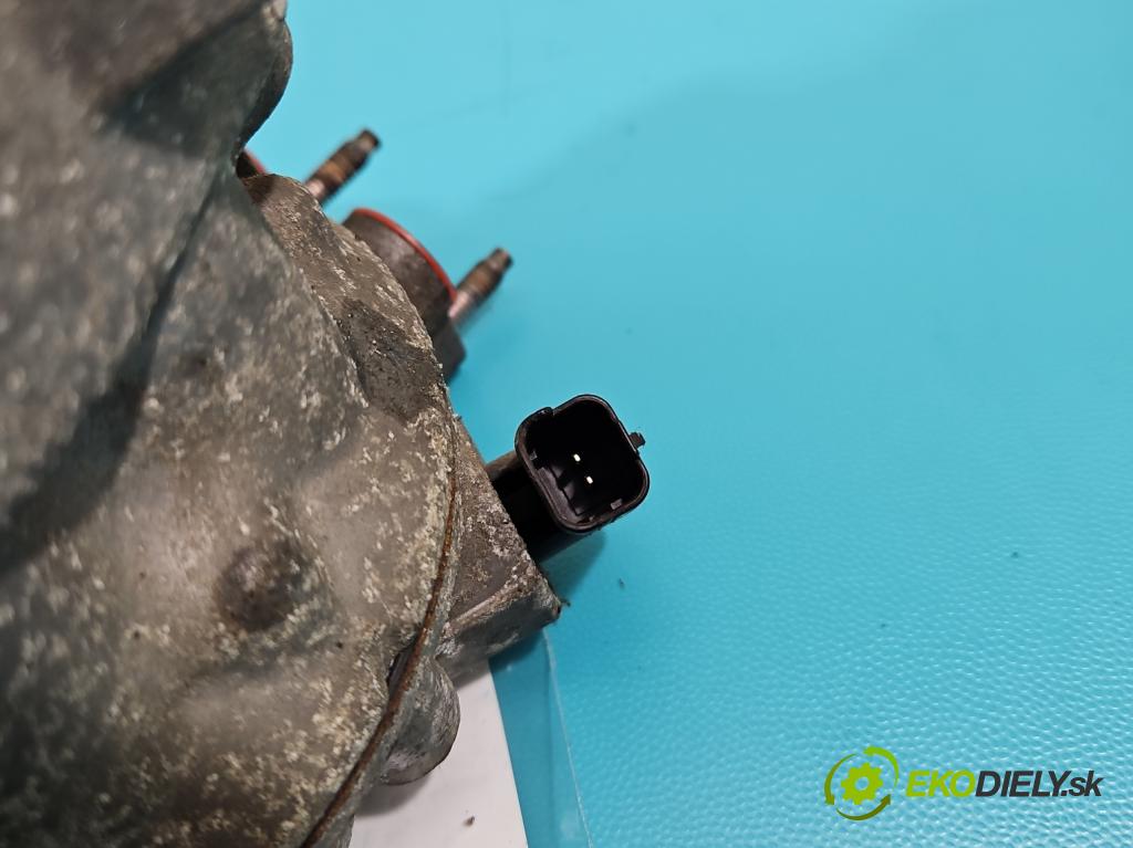 Citroen C5 II 2008-2017 2.0 hdi 140 HP manual 103 kW 1997 cm3 4- Kompresor: klimatizácie 9670022580 (Kompresory klimatizácie)