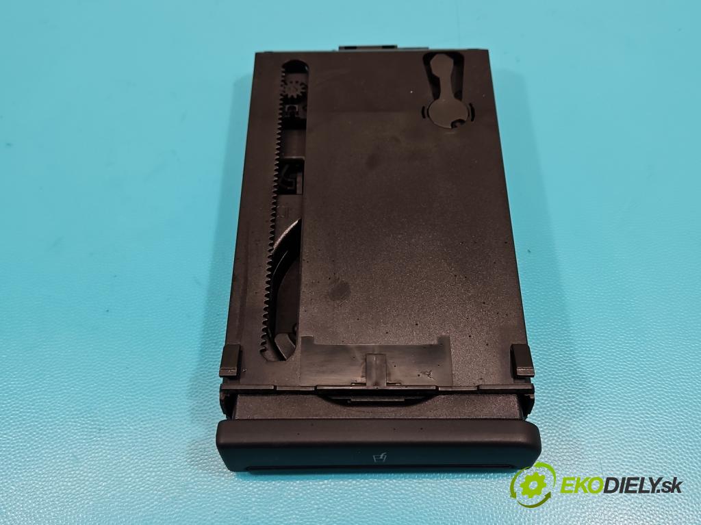 Audi A4 B6 2000-2004 1.9 TDI (AVF) 131 HP manual 96 kW 1896 cm3 4- Rukojeť: na nápoje: 8E1862534J (Úchyty, držiaky na nápoje)