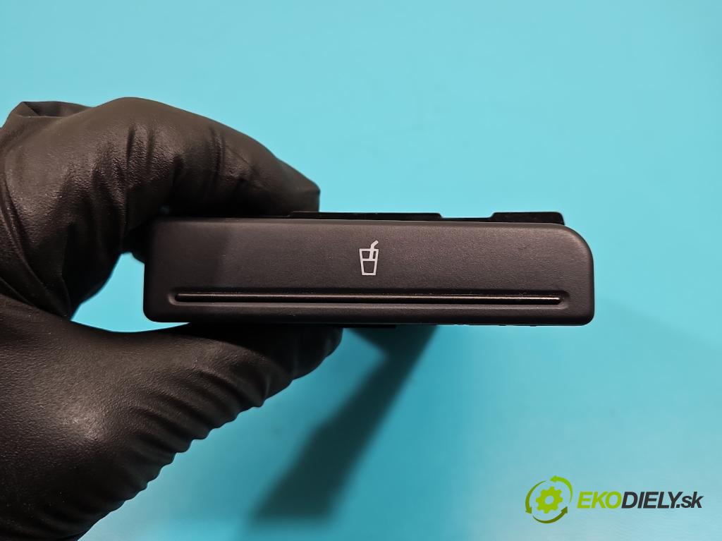 Audi A4 B6 2000-2004 1.9 TDI (AVF) 131 HP manual 96 kW 1896 cm3 4- Rukojeť: na nápoje: 8E1862534J (Úchyty, držiaky na nápoje)