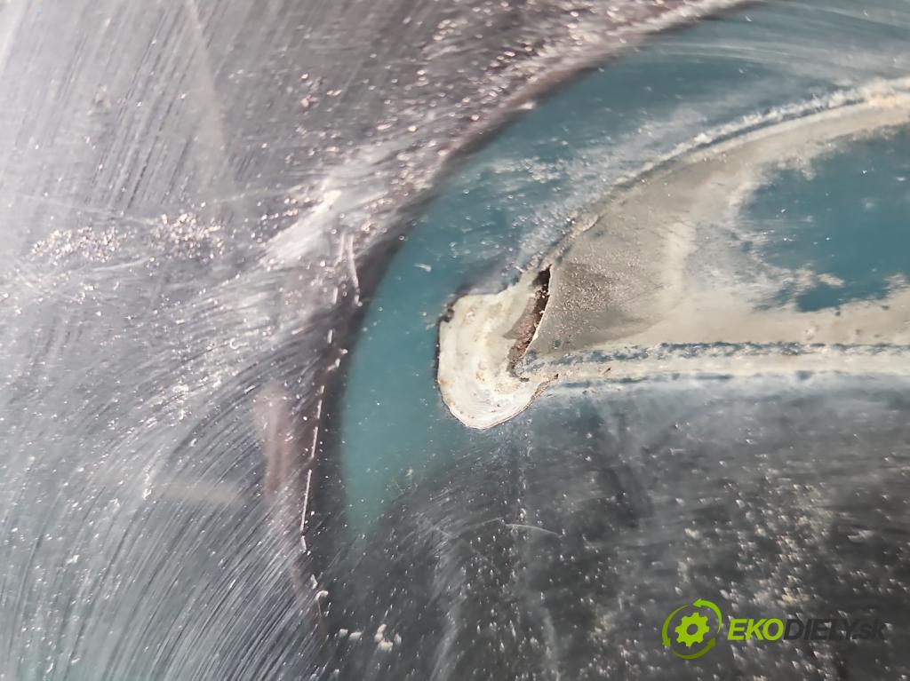 Peugeot 307 1.6 HDI 90 hp manual 66 kW 1560 cm3 5- zadní kufrové dveře  (Zadní kapoty)