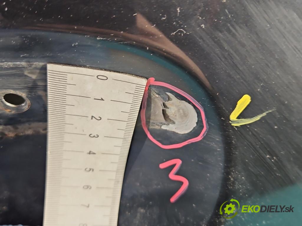 Peugeot 307 1.6 HDI 90 hp manual 66 kW 1560 cm3 5- zadní kufrové dveře  (Zadní kapoty)