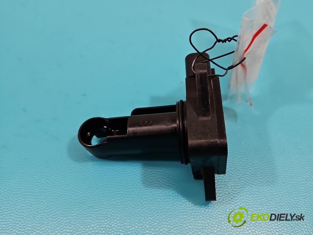 Toyota Yaris II 2005-2011 1.4 D4D 90 HP manual 66 kW 1364 cm3 5- průtokoměr: 22204-33010 (Váhy vzduchu)