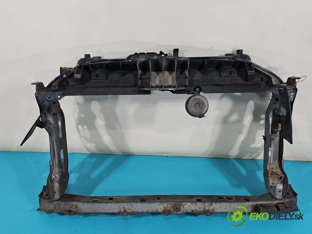 Toyota Yaris II 2005-2011 1.4 D4D 90 hp manual 66 kW 1364 cm3 5- stěna přední  (Výztuhy přední)