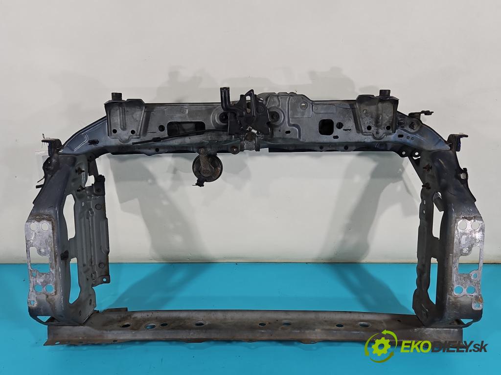 Toyota Yaris II 2005-2011 1.4 D4D 90 hp manual 66 kW 1364 cm3 5- stěna přední  (Výztuhy přední)