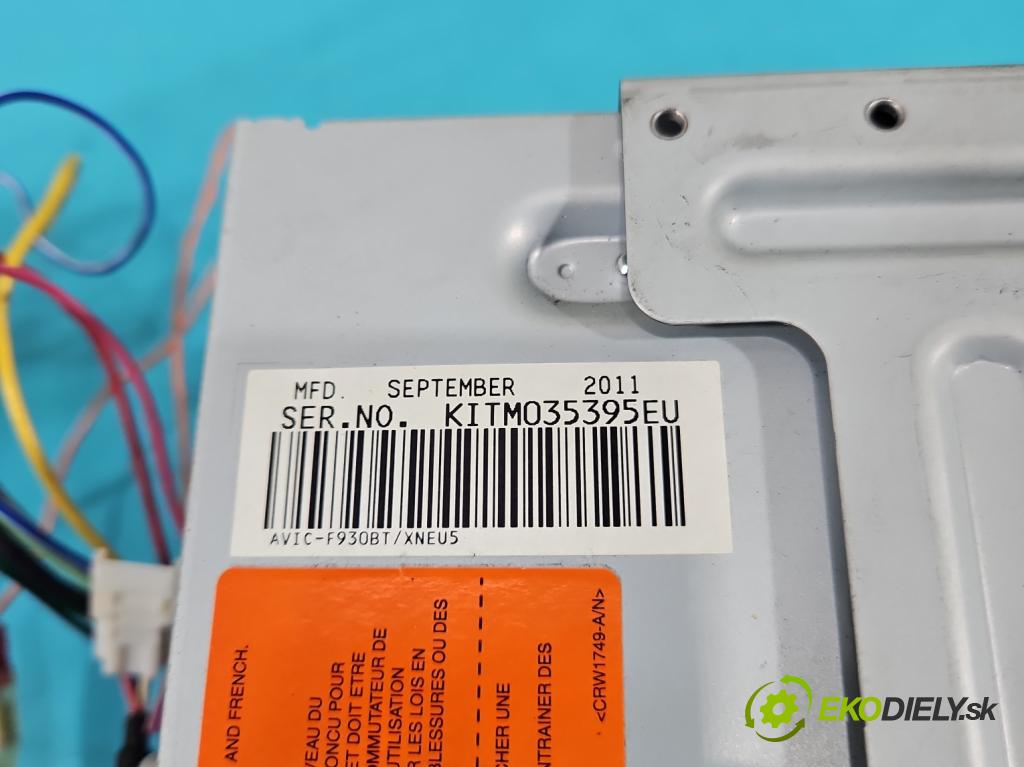 Ford Mondeo Mk4 2007-2014 2.0 tdci 140 HP manual 103 kW 1997 cm3 5- Radio PIONEER AVIC-F930BT