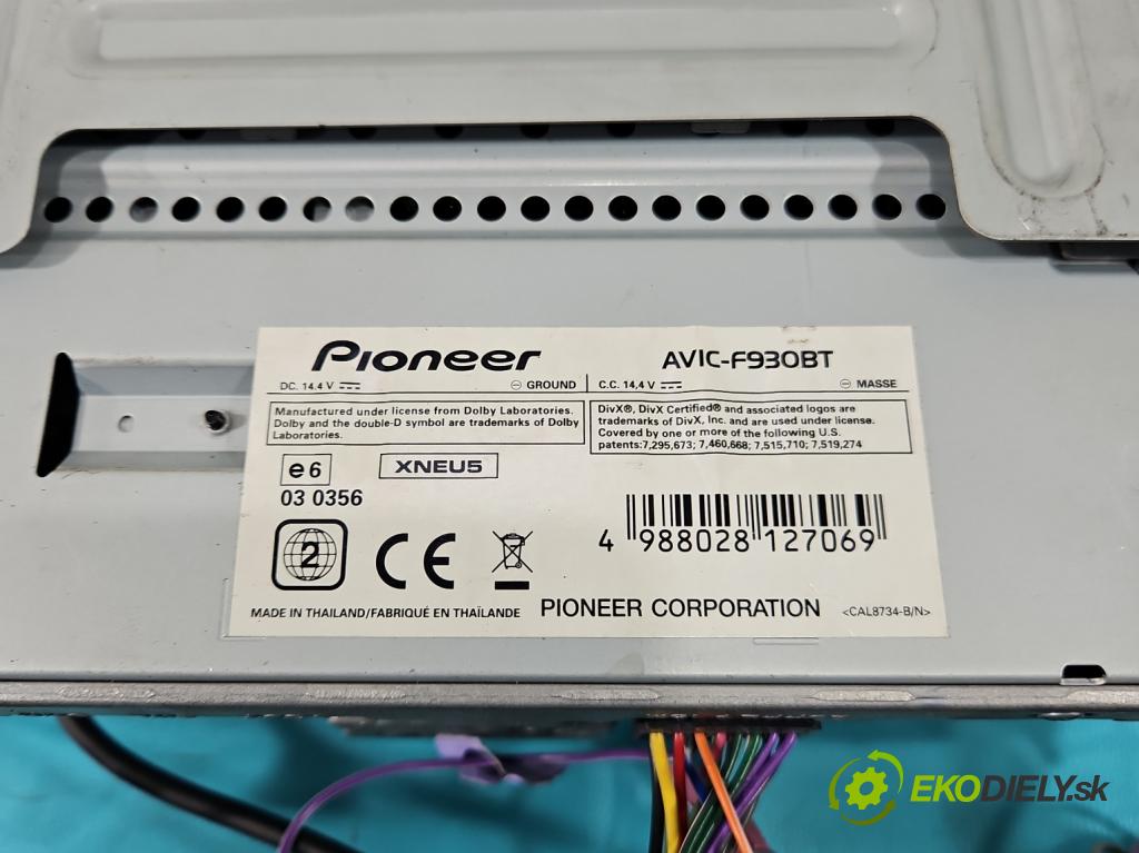 Ford Mondeo Mk4 2007-2014 2.0 tdci 140 HP manual 103 kW 1997 cm3 5- Radio PIONEER AVIC-F930BT