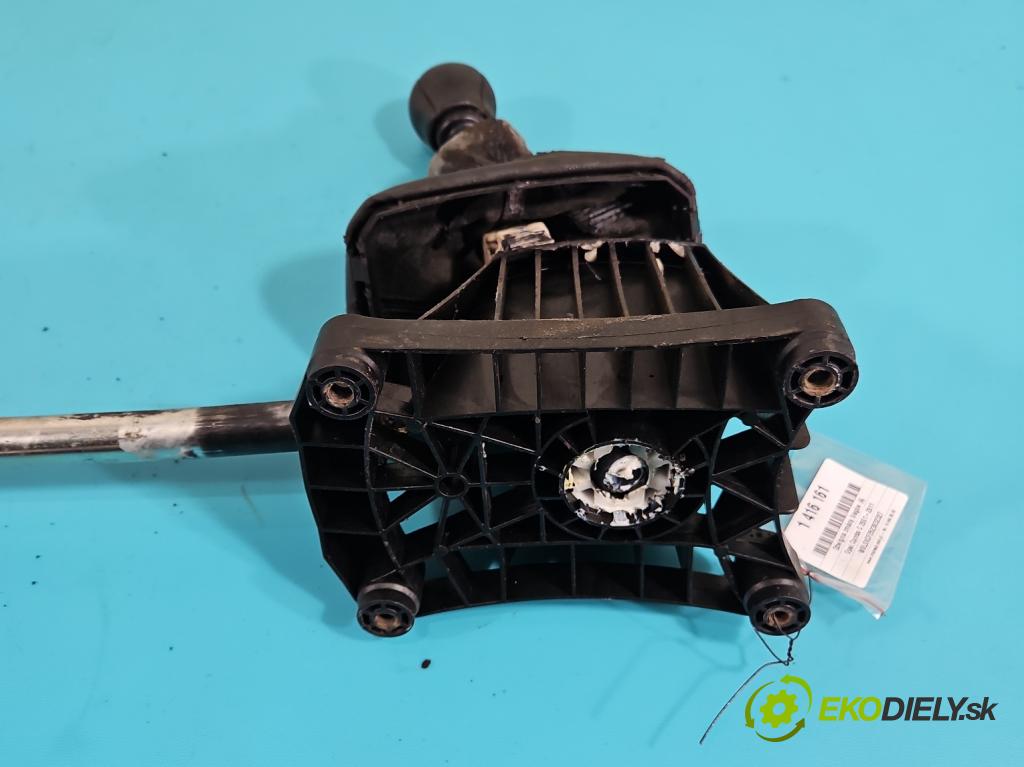 Opel Combo C 2001-2011 1.7 DTI 75 HP manual 55 kW 1686 cm3 4- Páka: Změny: stupeň,rýchlosť  (Rýchlostná páka (kulisa))