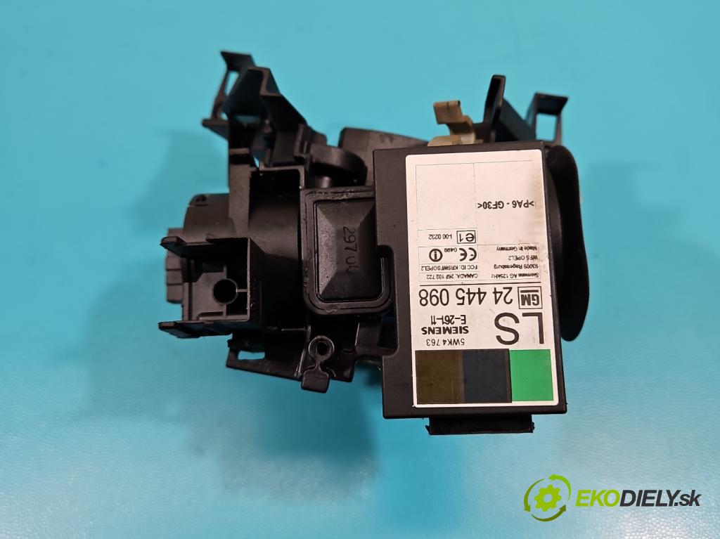 Opel Corsa C 2000-2006 1.2 16V 75 HP manual 55 kW 1199 cm3 5- Spínačka  (Spínacie skrinky a kľúče)