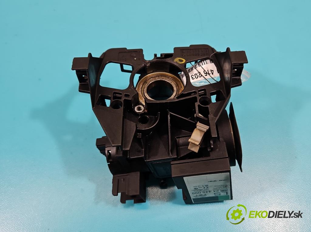 Opel Corsa C 2000-2006 1.2 16V 75 HP manual 55 kW 1199 cm3 5- Spínačka  (Spínacie skrinky a kľúče)