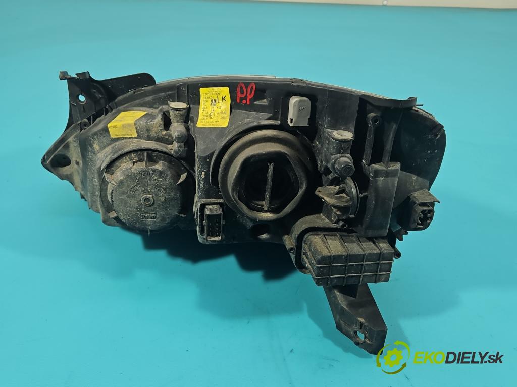 Opel Combo C 2001-2011 1.7 CDTI 101 HP manual 74 kW 1686 cm3 5- Reflektor: pravý 0301172208 (Pravé)