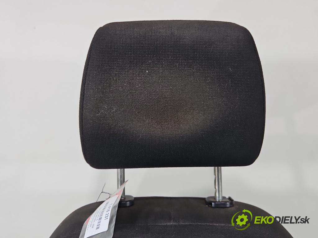 Ford Fiesta Mk6 2002-2008 1.4 TDCI 68 HP manual 50 kW 1399 cm3 5- Sedačka ľavý  (Sedačky, sedadlá)