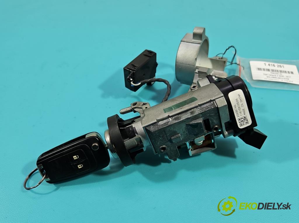 Opel Insignia A 2008-2017 2.0 CDTI 131 HP automatic 96 kW 1956 cm3 5- Spínačka  (Spínacie skrinky a kľúče)