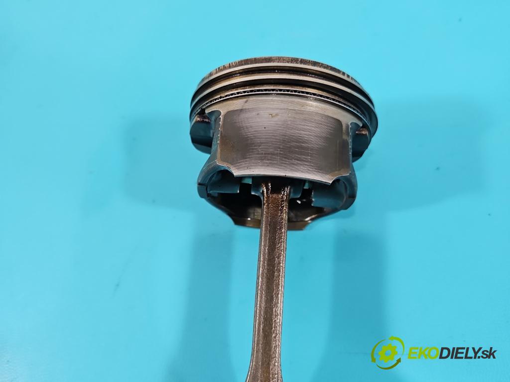 Nissan Note I 2006-2012 1.4 16V 88 hp manual 65 kW 1386 cm3 5- píst CR14 (Písty)