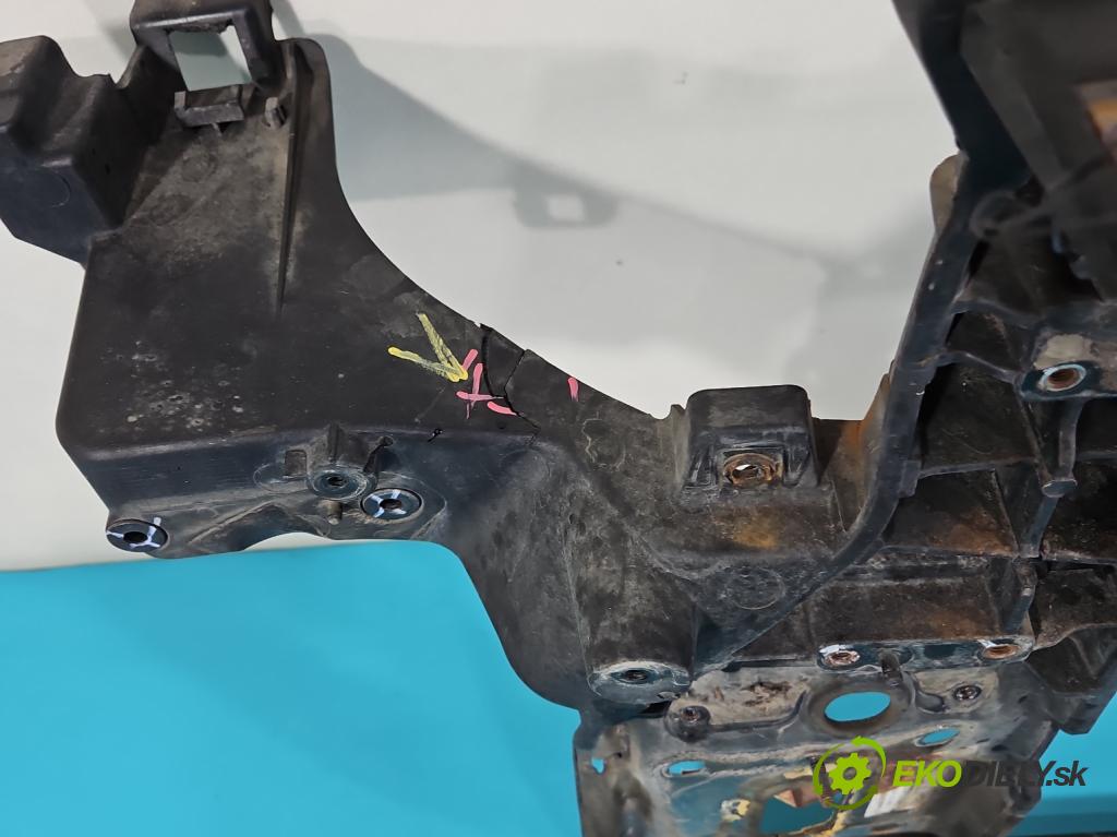 Kia Sportage III 2010-2015 2.0 CRDI 184 hp automatic 135 kW 1998 cm3 5- stěna přední  (Výztuhy přední)