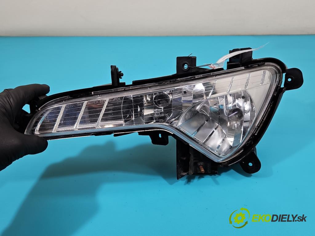 Kia Sportage III 2010-2015 2.0 CRDI 184hp automatic 135 kW 1998 cm3 5- Halogen ľavý  (Kľučka dverí ostatné)