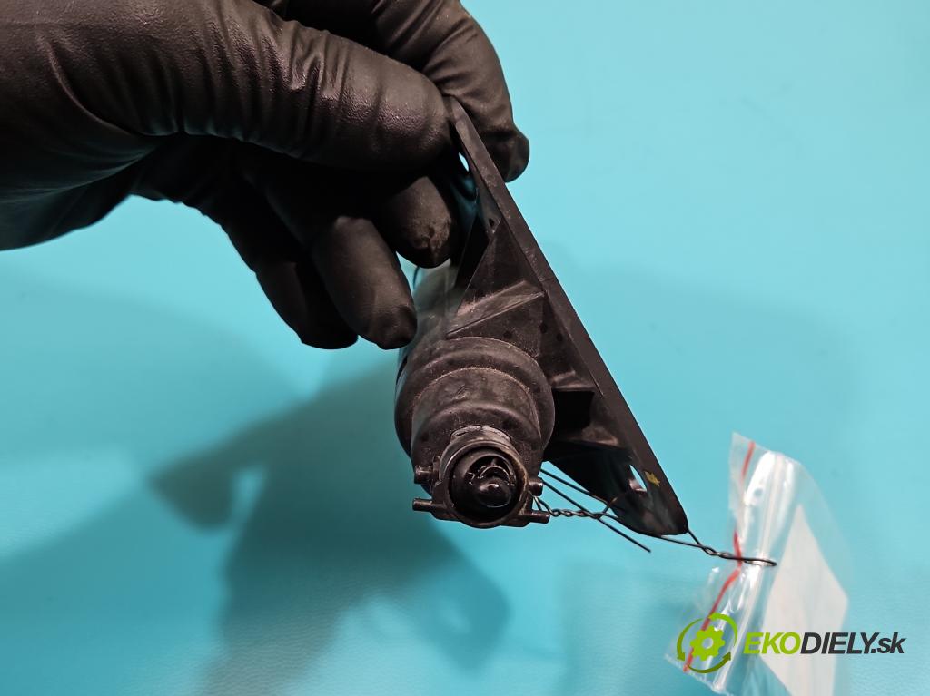 Kia Sportage III 2010-2015 2.0 CRDI 184hp automatic 135 kW 1998 cm3 5- ostrekovač reflektor: ľavý 00066134 (Motorček ostrekovačov)